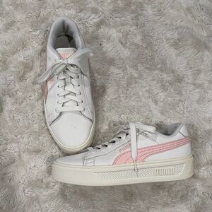 Puma Smash Platform V3 Retro Women's White and Light Pink Sneakers Size 7.5